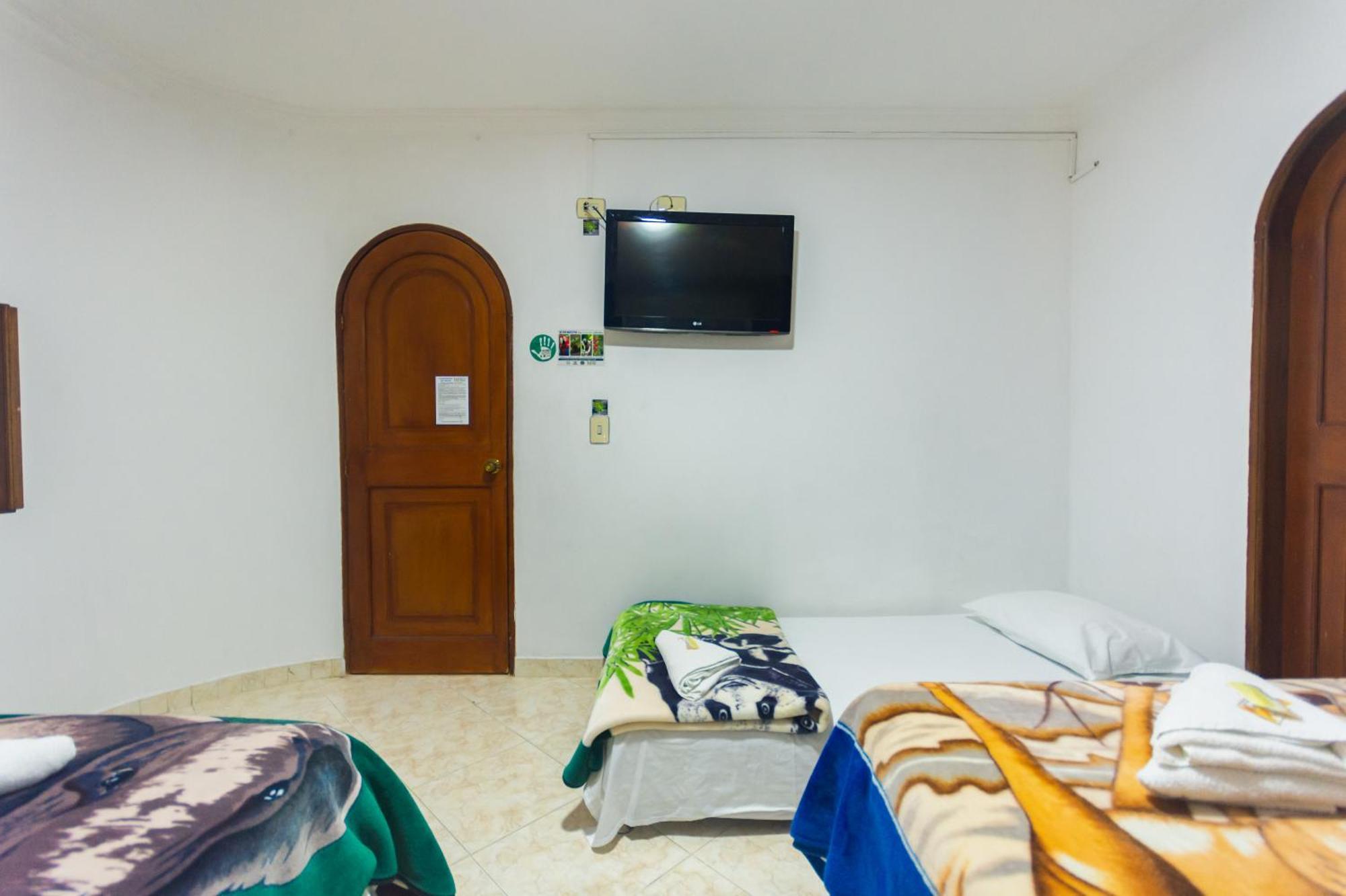 Hotel Real Guatapé Екстериор снимка