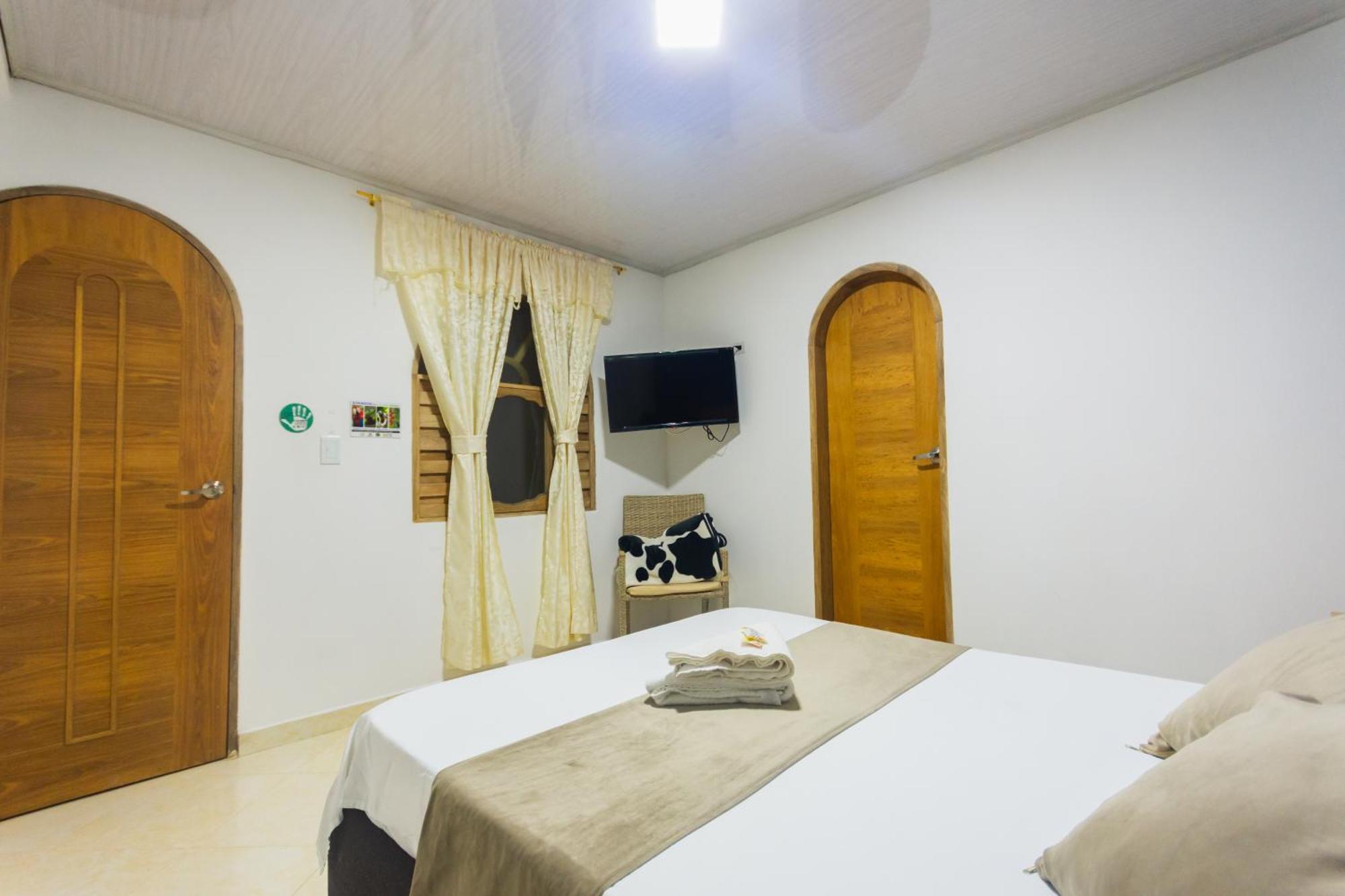 Hotel Real Guatapé Екстериор снимка