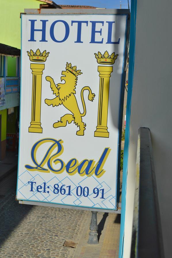 Hotel Real Guatapé Екстериор снимка